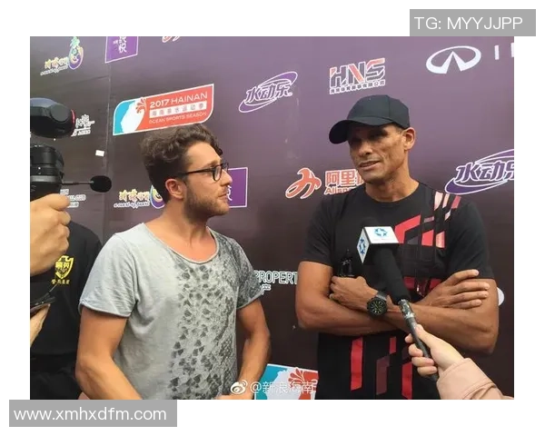 球星亲笔签名足球赠送活动火热开启 让球迷近距离感受偶像魅力